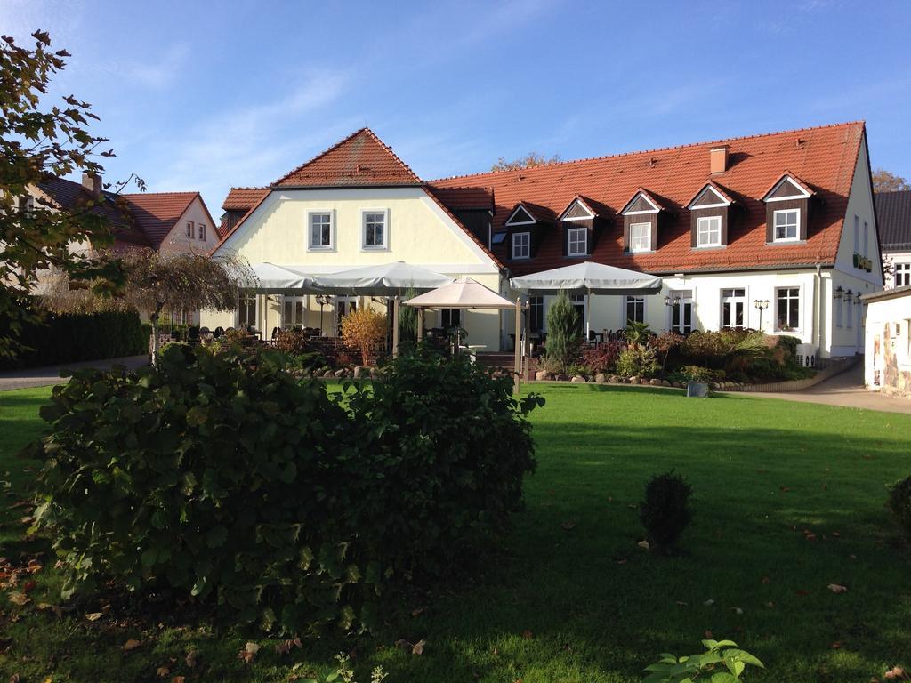 Hotel Prinz Albrecht Neuzelle Bagian luar foto