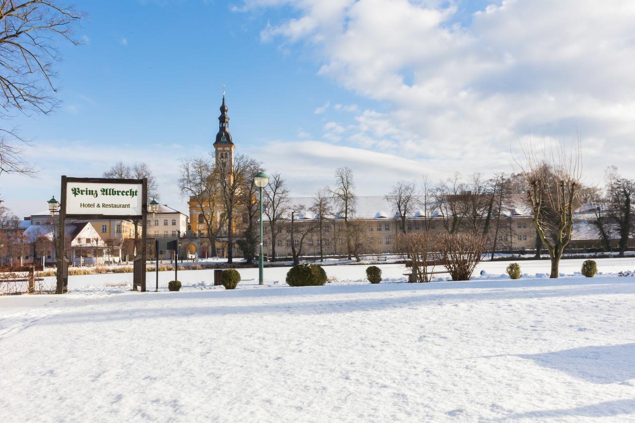 Hotel Prinz Albrecht Neuzelle Bagian luar foto